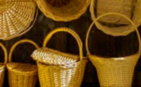 ���һ�j������