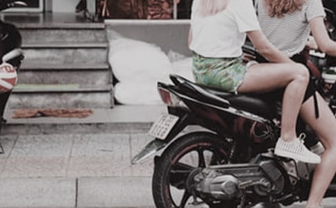 描寫女子美貌的詩句