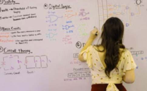 班主任助理演講稿范文