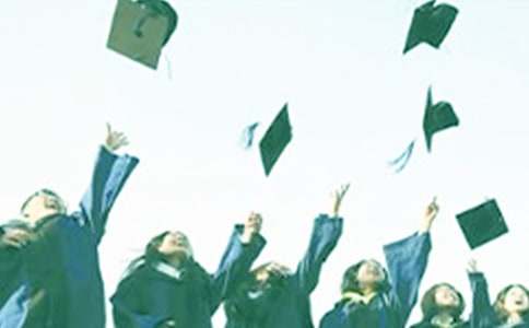 應(yīng)屆畢業(yè)生找工作時(shí)自我介紹