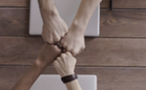 關(guān)心朋友及鼓勵(lì)的短信