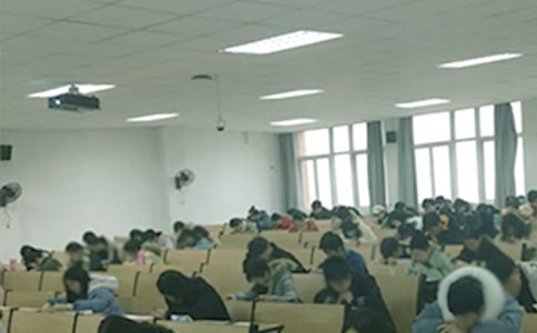 ���õĿ�ԇ��˼����300�օR��10ƪ