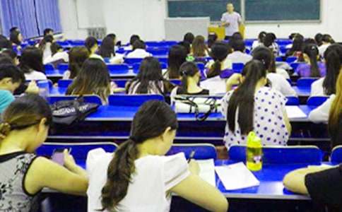 【精華】考試的反思作文300字錦集9篇