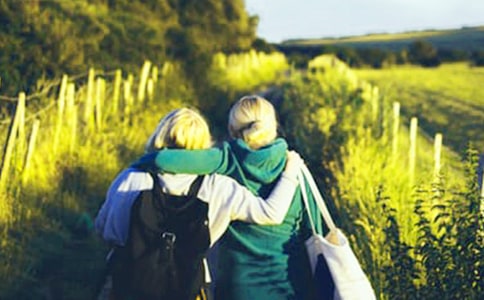 �����x���ҵ�ͬ�W(xu��)��������3ƪ