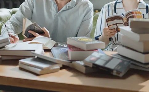 對畢業(yè)學(xué)長學(xué)姐祝福語