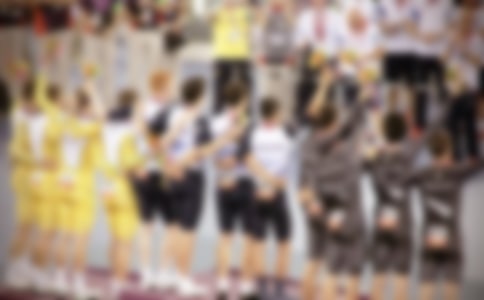 �^�������W�\(y��n)��(hu��)�ĵ��w��(hu��)��ͻ�ƱȽ��Ƹ���Ҫ