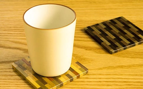 懸空移動(dòng)的杯子敘事作文