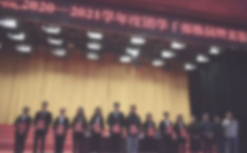 全鎮(zhèn)經濟工作總結表彰大會上講話范文