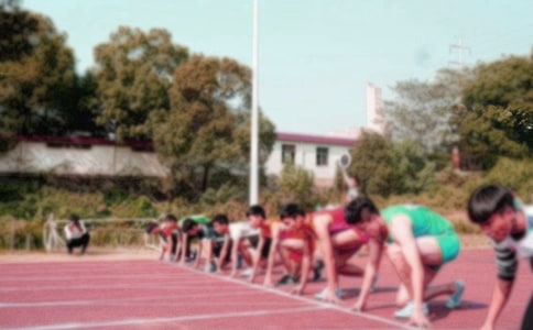 有關(guān)冬季長跑的作文3篇_小學生作文