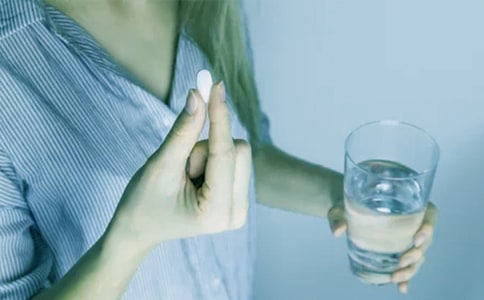 身邊的小事-—吃藥