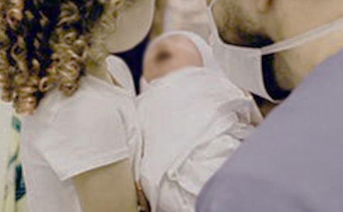 �ӳ������^���