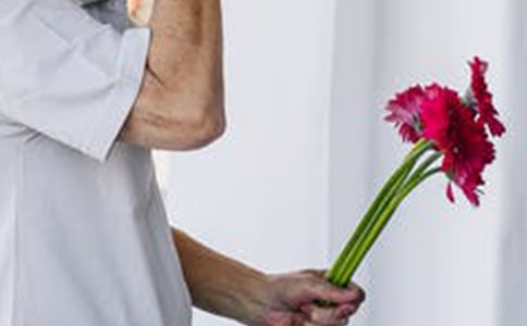 �a��һ����Ǹ����