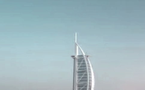 迪拜街頭風光作文