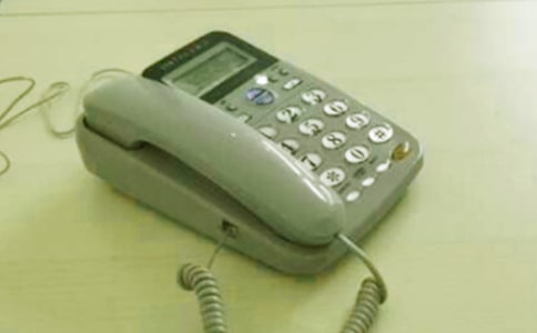 打電話小班美術(shù)活動教案(通用8篇)