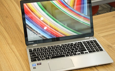 假如我是一個(gè)高智能電腦機(jī)器人作文