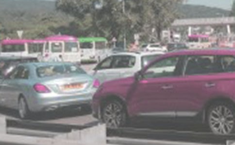 堵車作文200字 關(guān)于堵車的