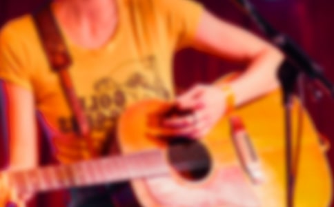 我最喜愛的歌手小學(xué)生作文