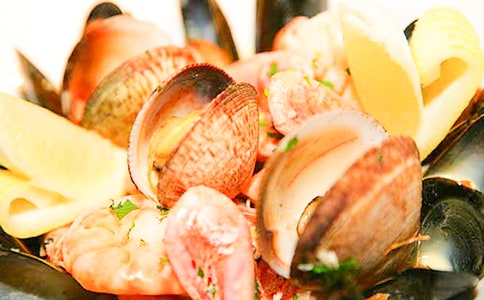 �Ժ��r����200�֣�ͨ��26ƪ��