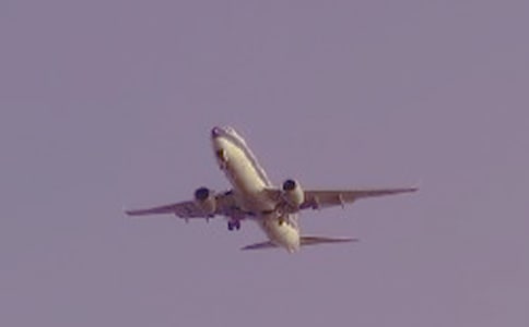 基于極大代數(shù)的航班離港過程分析