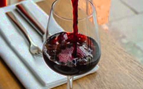 2023年形容紅酒的句子摘錄35條