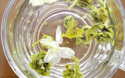 泡玫瑰花茶的正確方法是什么