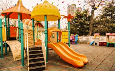 幼兒滑滑梯教案