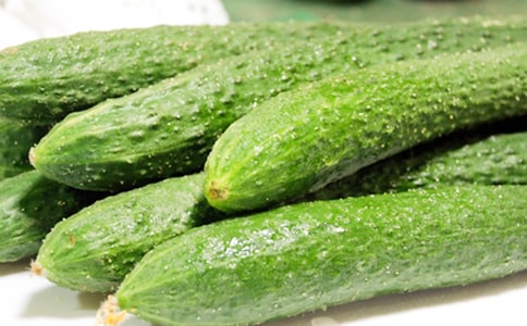 大班美術(shù)教案:黃瓜和西瓜教案及教學(xué)反思