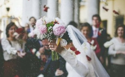 經(jīng)歷過失敗的婚姻的句子