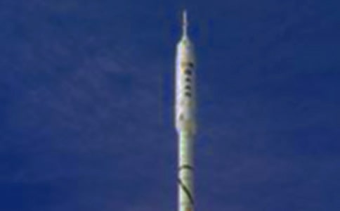 《跳火箭》中班體育游戲教案