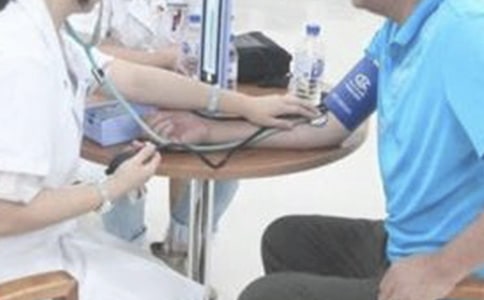 衛(wèi)生部首席健康顧問(wèn)談保健出語(yǔ)驚人: