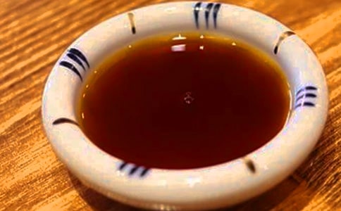 辨別純釀醬油的方法