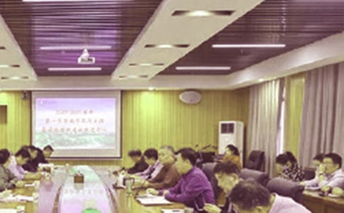 ���н̄�(w��)̎�������Y(ji��)�����x12ƪ��