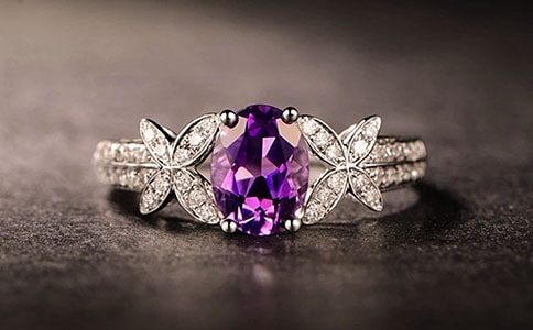 һö��ָ�ĳ��Z����