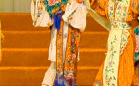 大班優(yōu)秀美術教案《京劇臉譜》