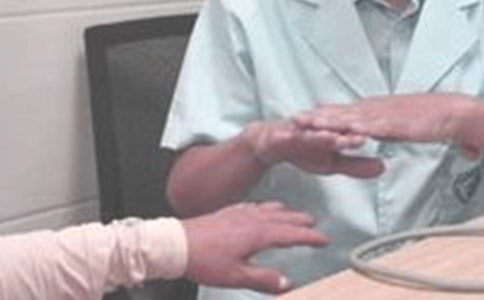 �W����������