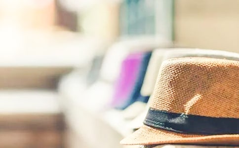 大班美術(shù)教案《神奇的帽子》含反思