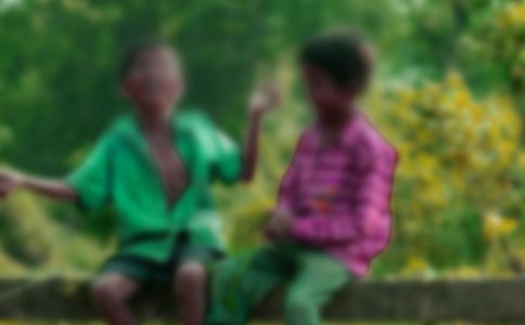 ���E�к��^�������