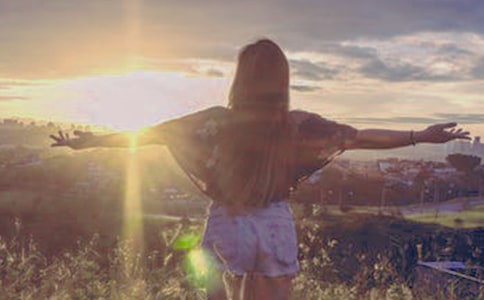 Ů����������ʽ