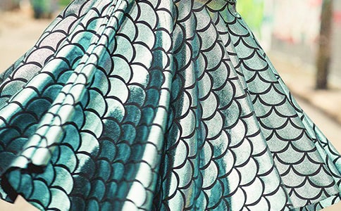 大班美術(shù)優(yōu)秀教案及教學(xué)反思《美麗的裙子》