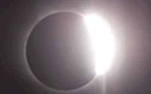 《日食和月食》的科學教案