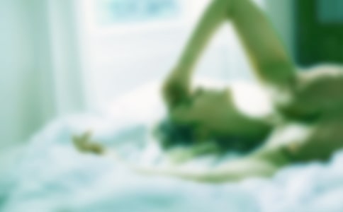 深夜聽雨聲失眠的句子