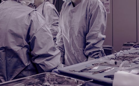 視網(wǎng)膜裂孔做激光手術(shù)的注意事項(xiàng)