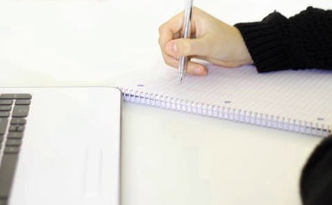 �߶����Ρ���J(r��n)�R(sh��)���l(f��)չ�J(r��n)�R(sh��)���f(shu��)�n��