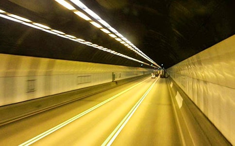 Al-Al2O3-Ni隧道結(jié)中的表面粗糙度效應(yīng)