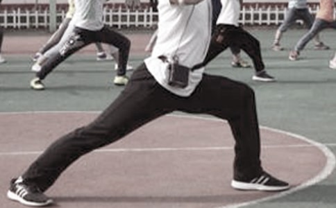 體育教師學(xué)期工作計劃15篇