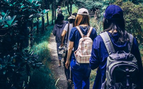 我的同學(xué)小學(xué)生優(yōu)秀作文450字