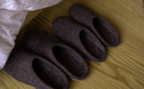 美術(shù)教案紙拖鞋