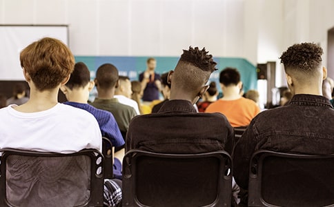 ��ι����и� (t��ng)���y�P(gu��n)