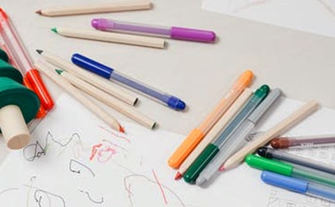 關(guān)于文具盒的作文【匯編15篇】