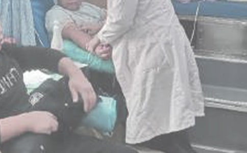 獻(xiàn)血-敘事作文